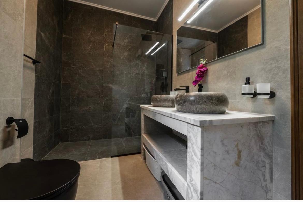 Luxury Apartment Vasilisa Kotor Kültér fotó